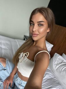 Амели